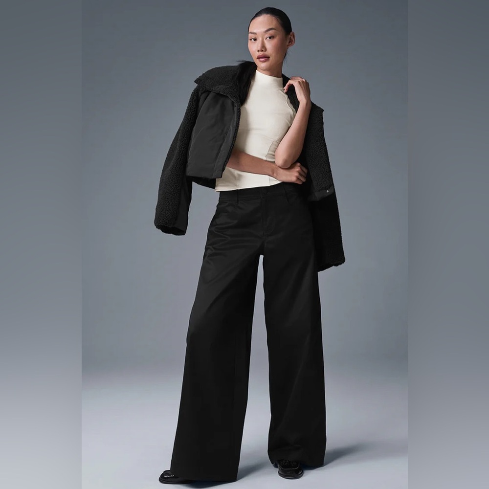 ALO Yoga Wanderlust Wide Leg Trouser